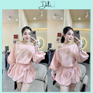 Set Váy Tơ Hồng Tay Bồng Lệch Vai Xẻ Dài Tay Nhún Eo Đính Hoa Sang Chảnh Tặng Kèm Quần Trong
