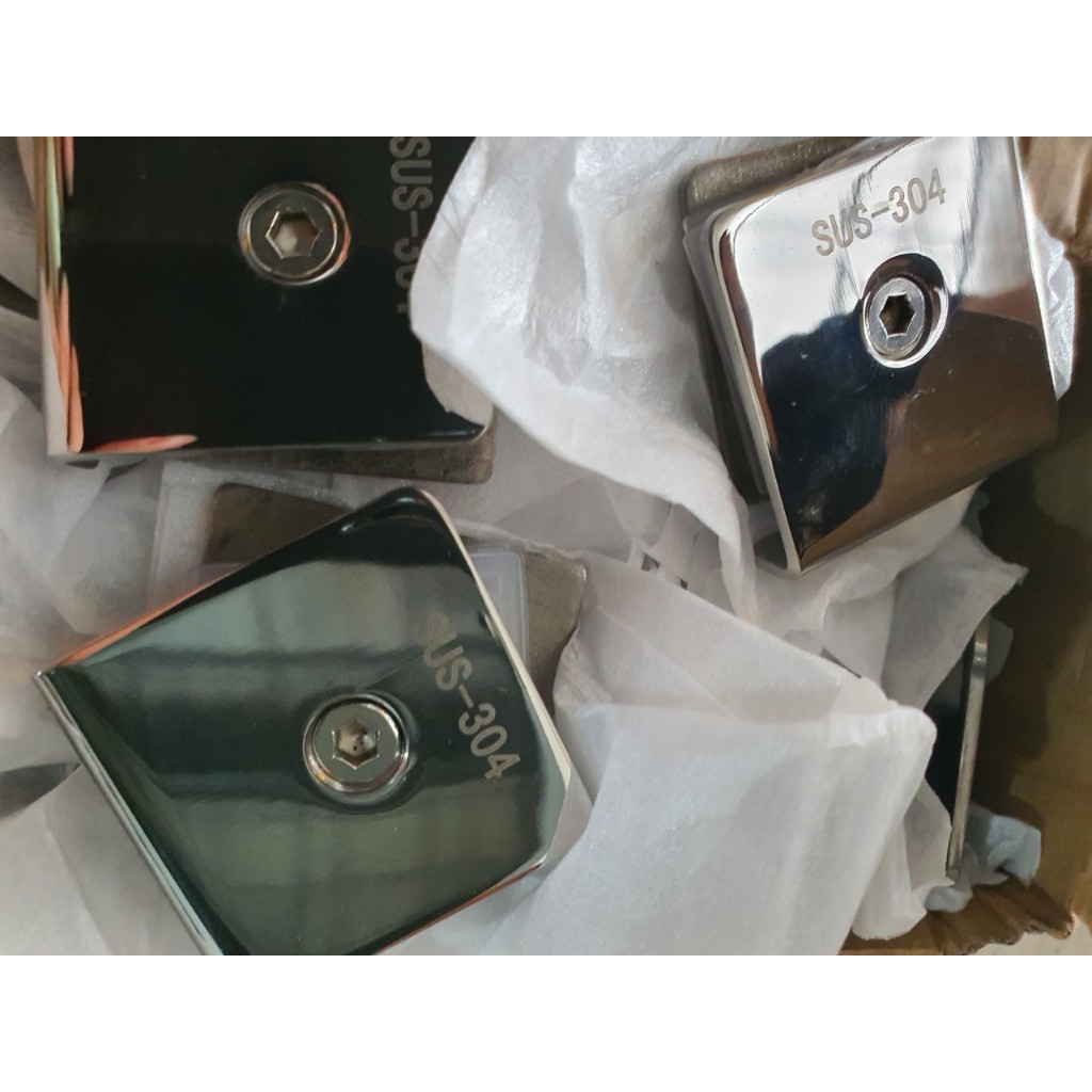 kẹp kính 0 độ, 90 độ, 180 độ bóng gương