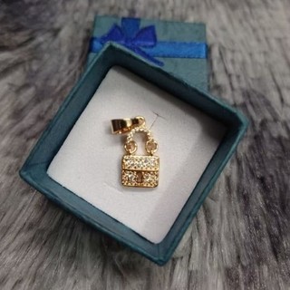 Mặt dây chuyền mua tại Nhật
