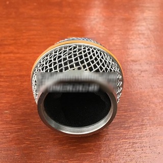 1 CÁI ĐẦU LƯỚI CHỤP MIC SHUR U820