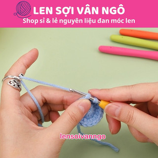 Nhẫn hỗ trợ móc len (nhẫn công)