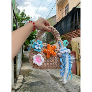 túi len handmade đi biển (đã bao gồm hoa sứ, nơ, sao biển, sứa biển) nhiều phụ kiện