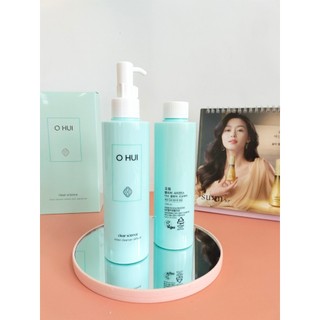DUNG DỊCH VỆ SINH PHỤ NỮ CỦA OHUI DẠNG GEL TIỆN SD, SẠCH MÁT, SIÊU TIẾT KIỆM