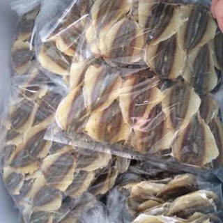 1kg cá chỉ vàng khô loại con to, ngon ngọt