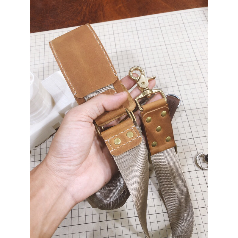 Dây đeo máy ảnh Quick Strap - Màu Bò