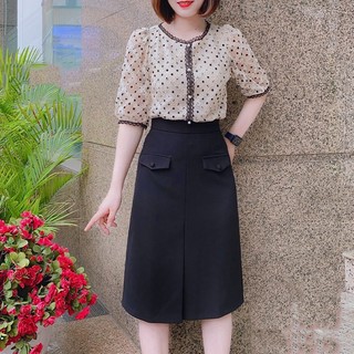 Chân Váy Dáng Dài Chữ A Xếp Li Trước, Chân Váy Công Sở Cách Điệu 1 Li 2 Nắp 2 cúc ốp d68cm