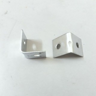 Ke góc vuông 2 lỗ (50 cái)