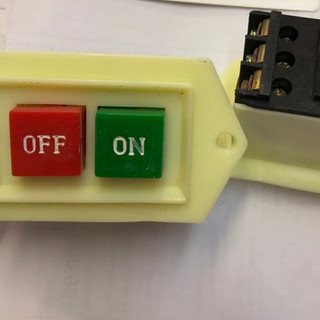 Công tắc ON OFF điện 220v 5A