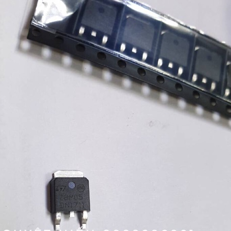 5 con IC ổn áp 78M05 dán