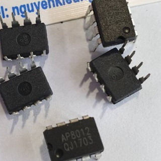 5 con ic AP8012