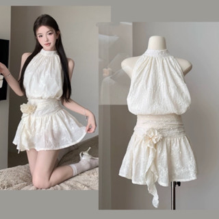 Set áo ren cổ yếm chân váy nhún bụng đính hoa hàng loại đẹp