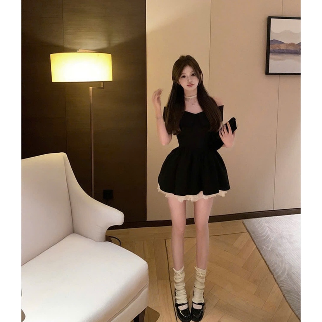Đầm trễ vai nữ đen phối voan kem Aster Dress | BigBuy360 - bigbuy360.vn