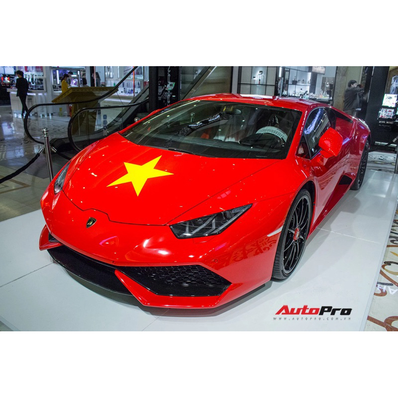 Tem decal ngôi sao vàng, cờ đỏ sao vàng dán xe ô tô. Dán nắp capo, nóc xe ô tô, dán cửa