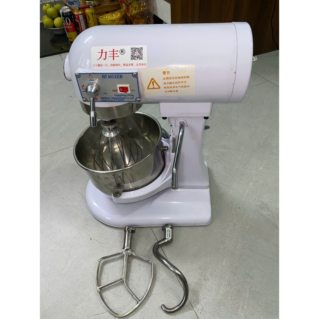Máy trộn bột bánh mì 5L Vận hành dễ dàng