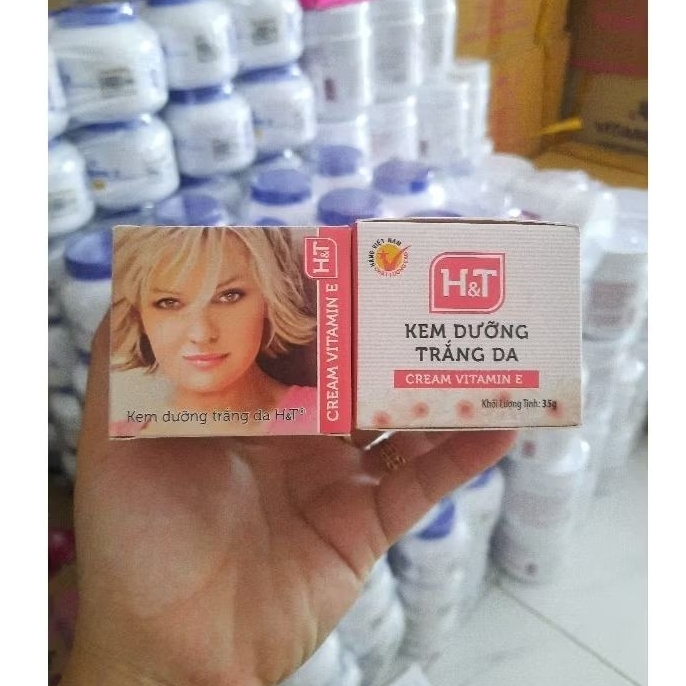 2 hộp Kem trắng da vitamin E H.T