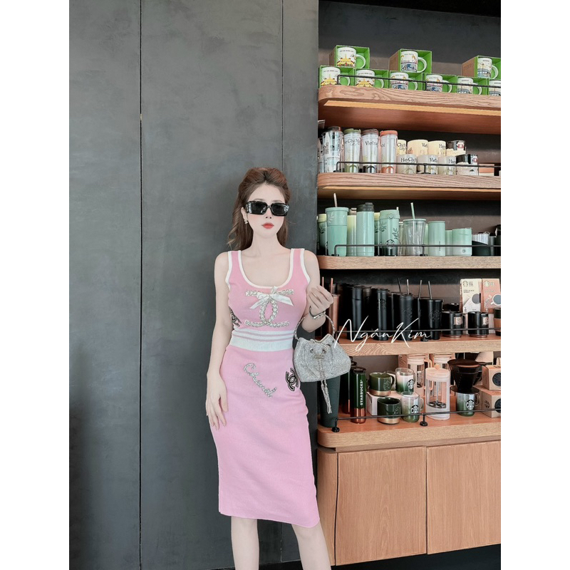 Váy len mongtoghi gile hoạ tiết đính đá nổi hàng QCCC, dáng body co giãn mới về