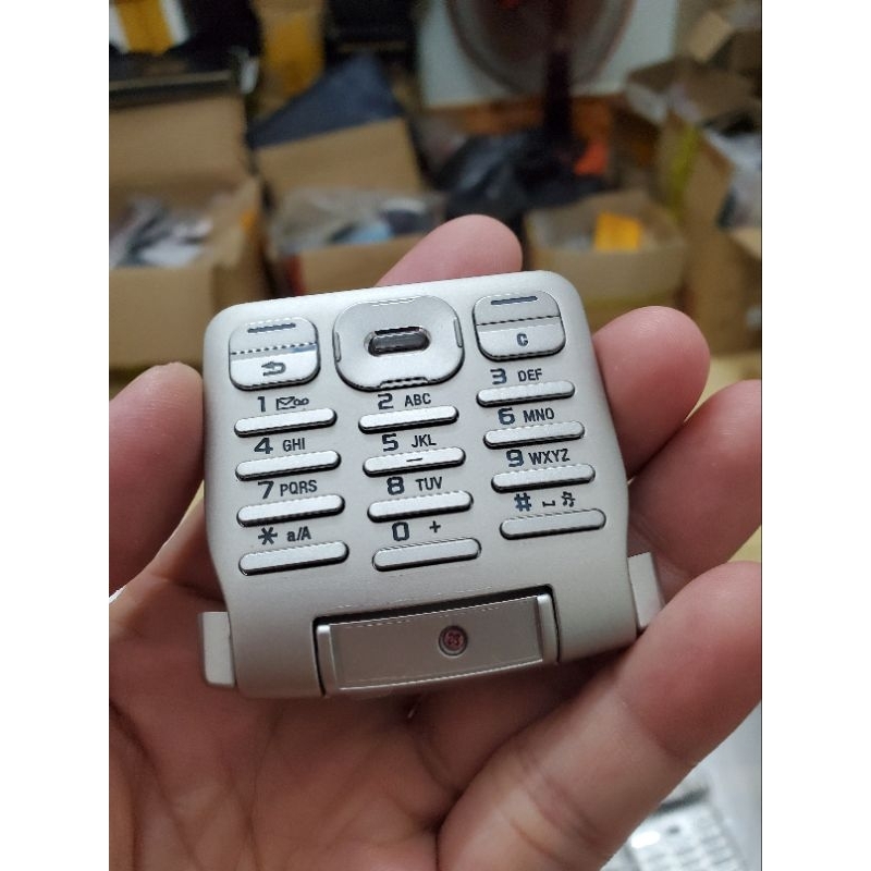 flip sony erricson p990i