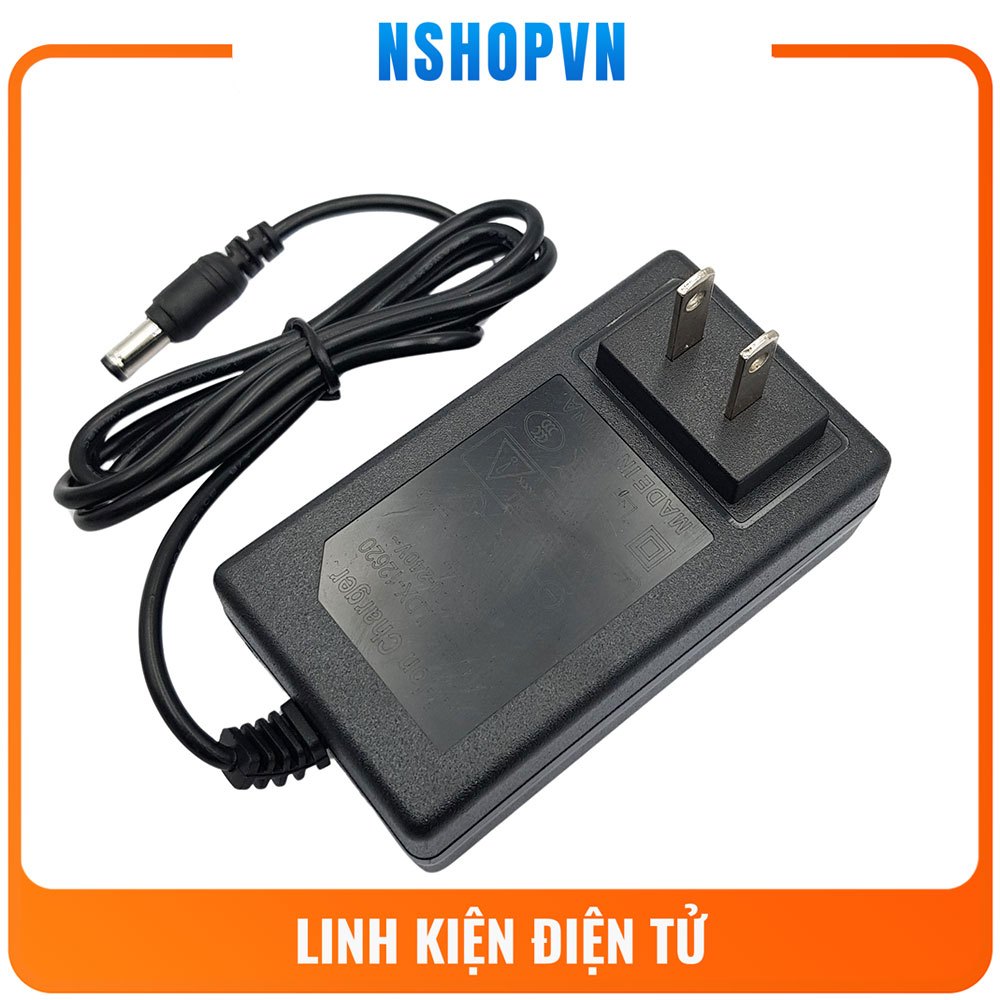 Adapter Sạc Pin 3S 12.6V 2A