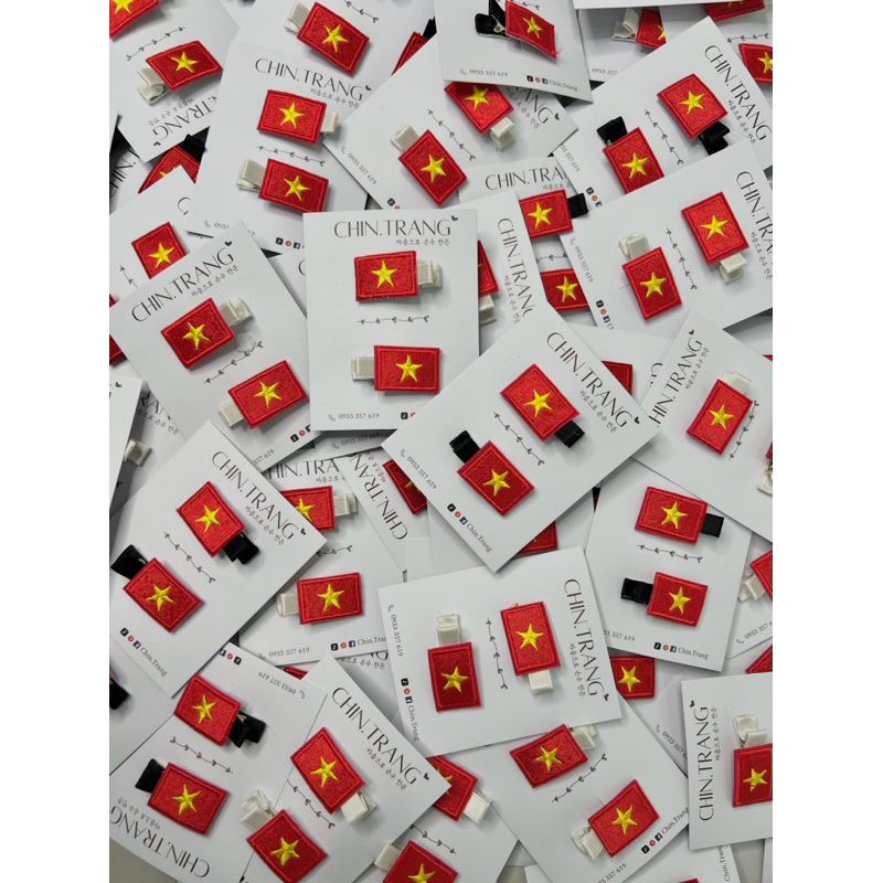 Set kẹp lá cờ Vietnam by Chin.Trang