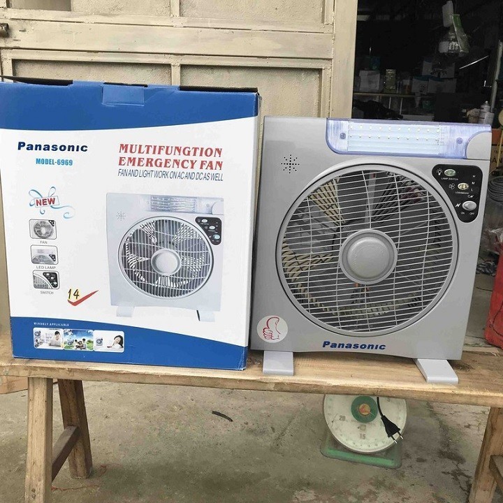 Quạt Sạc Điện Panasonic Model-6969