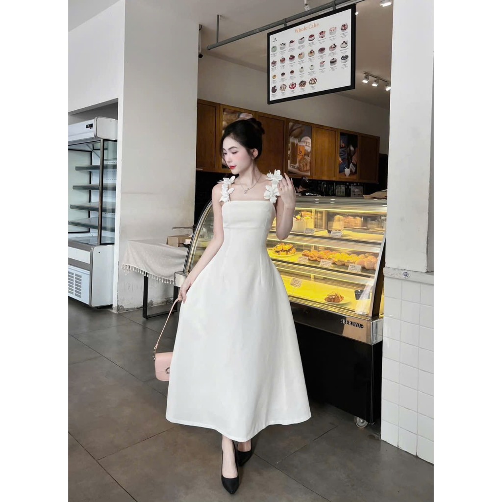 Đầm thiết kế chất tapta thanh lịch, sang chảnh cho nàng dự tiệc cực xinh, tôn dáng,đầm trắng 2 dây đính hoa dáng xòe dài