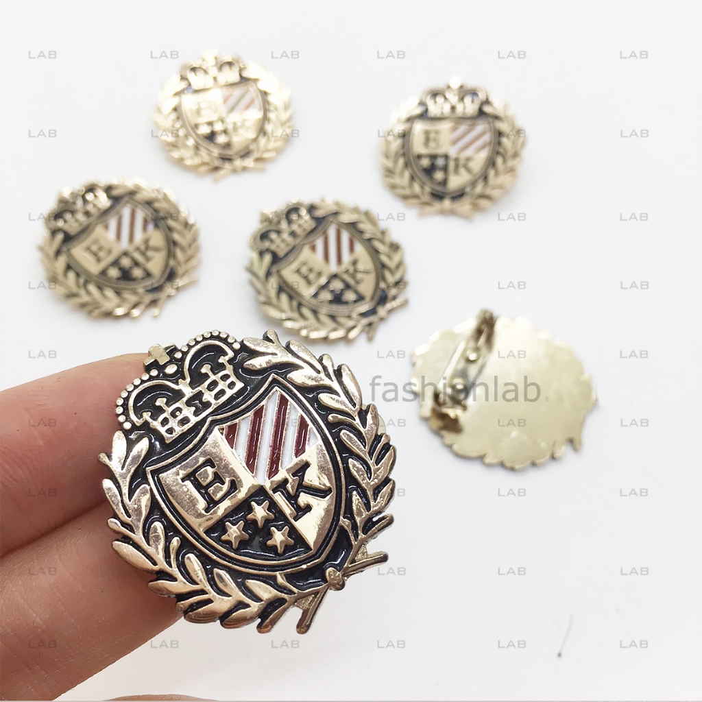 Pin huy hiệu cài áo - EK (Chiếc) #0209