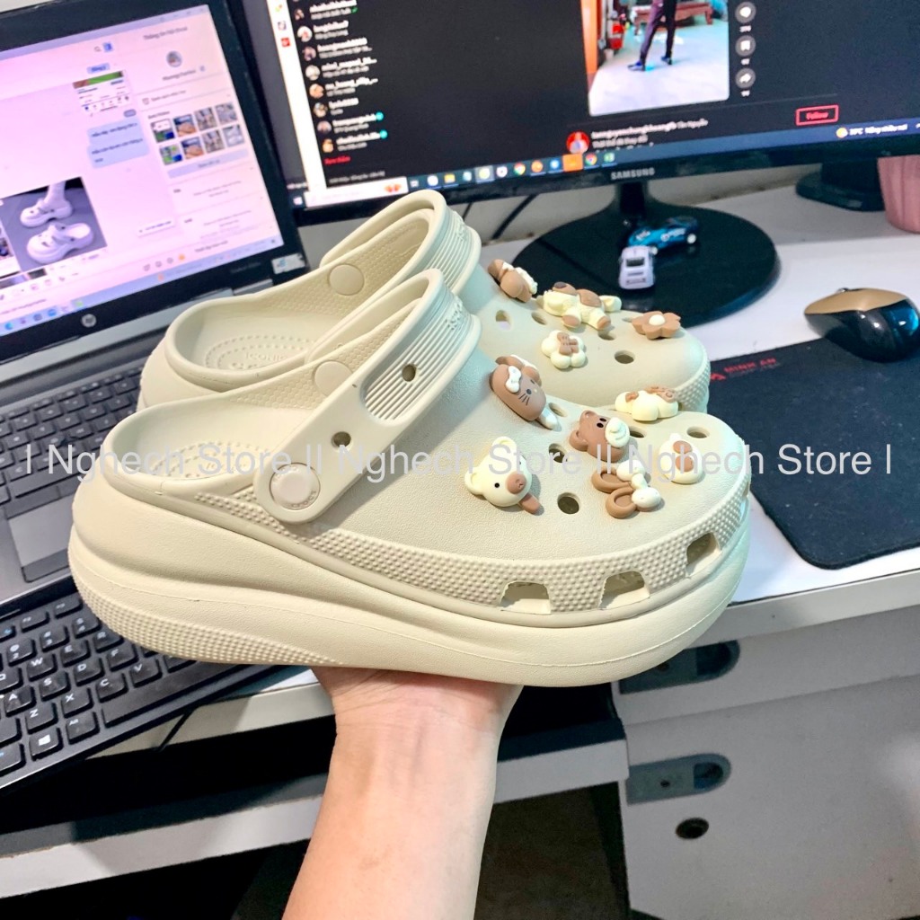  Dép sục cross sandal Crush Classic độn đế form Hàn cực đẹp tặng hình gắn 3D 