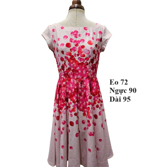 Váy hoa kiểu