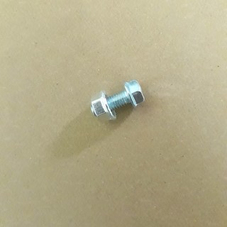 Bulong tán liền M8 kèm đai ốc- 20 bộ