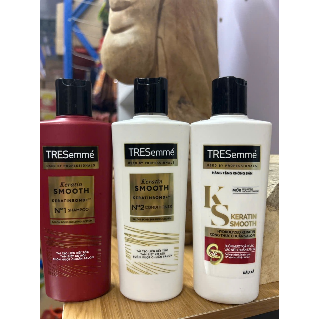 Dầu Gội Xả Tresemmé Keratin Smooth 140gr