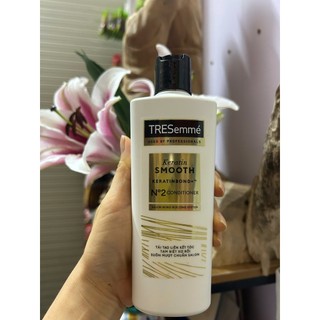 Dầu Gội Xả Tresemmé Keratin Smooth 140gr