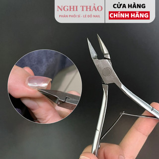 Kìm lấy khóe bấm móng