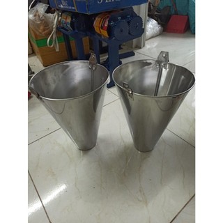 Phễu cắt tiết gà hàng loại 1
