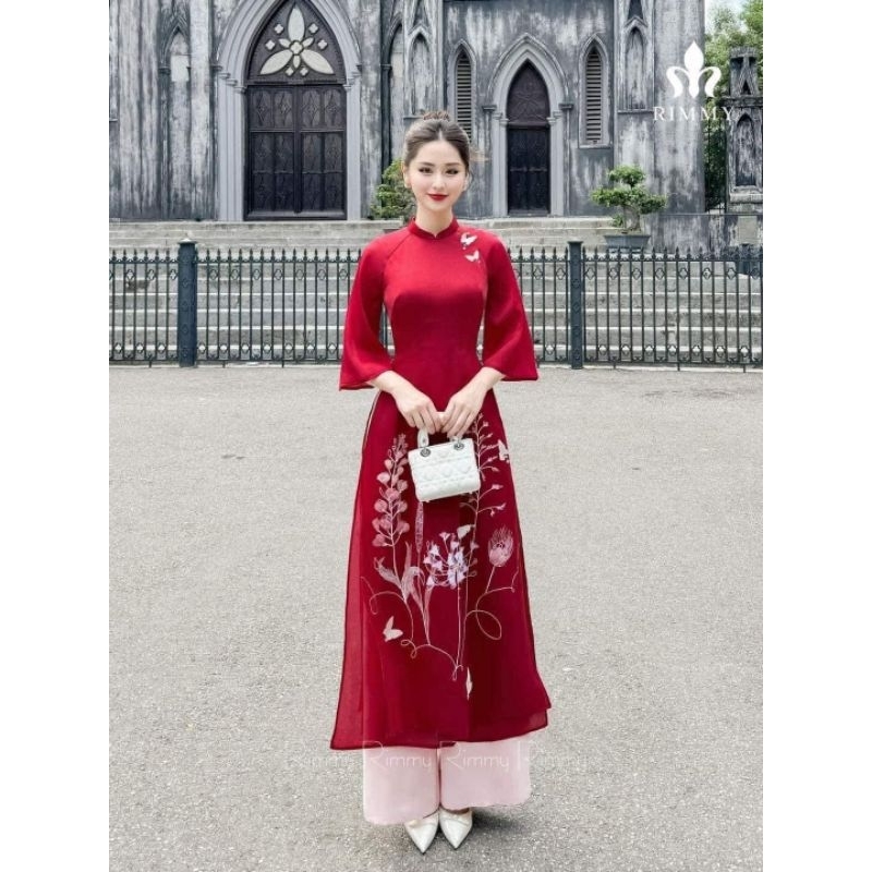 Áo dài Rimmy tơ ánh 4 tà thêu hoa, đính kết thủ công, tỉ mỉ 40-75 kg