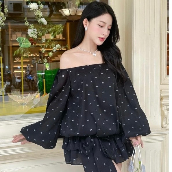 [VIDEO/ SẴN] VÁY TRỄ VAI DÁNG BÍ DÀI TAY BỒNG BO CHUN HÔNG ĐÍNH NƠ SIÊU XINH V14 | BigBuy360 - bigbuy360.vn