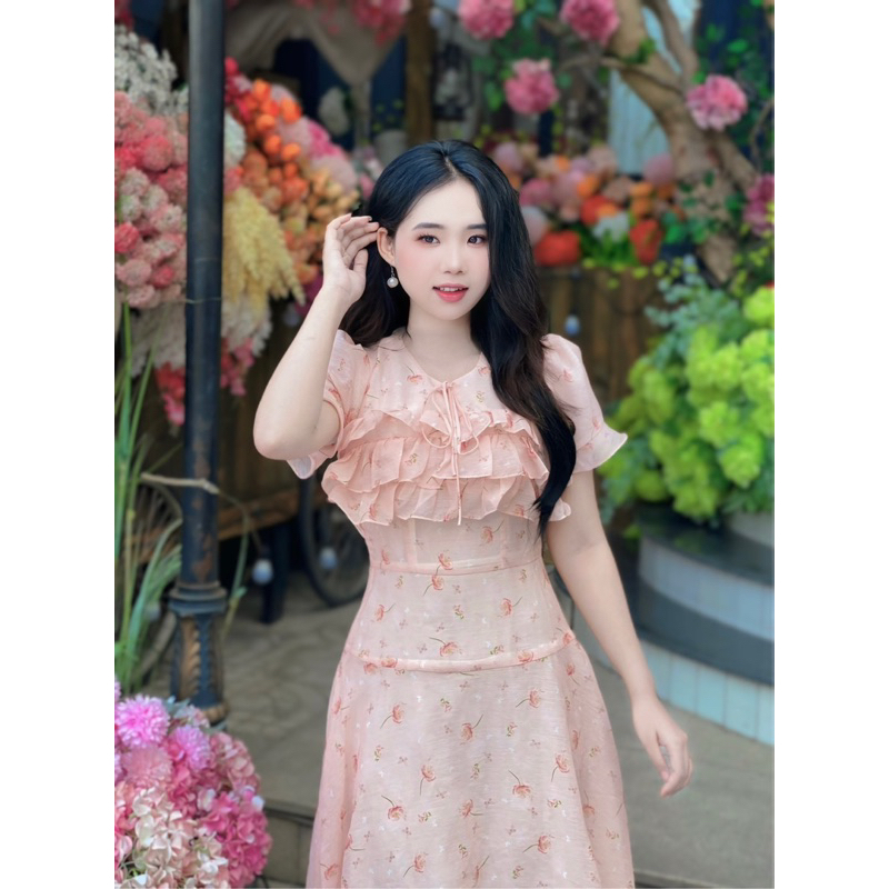 thanh lý đầm Tiela