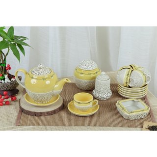 Ấm chén hoa đào men trắng