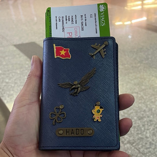 Vỏ bọc hộ chiếu bao da đựng hộ chiếu passport khắc tên