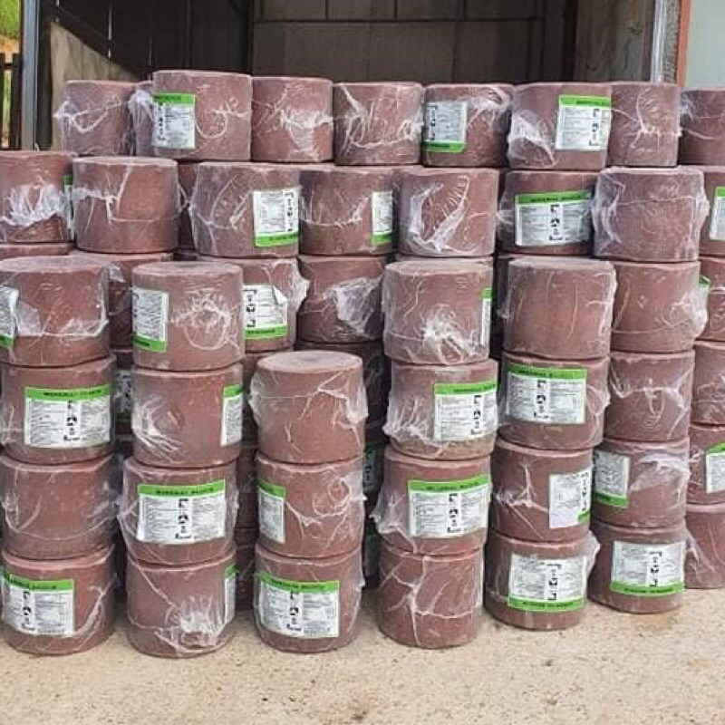 đá khoáng 5kg/viên (đá liếm danh cho trâu bò dê)