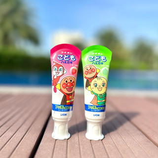 Kem đánh răng Lion cho bé Nhật Bản