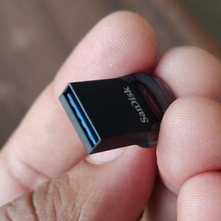 USB 3.1 Sandisk Ultra Fit CZ430 32GB Flash Drive upto 130MB/s bảo hành 5 năm - Hàng chính hãng