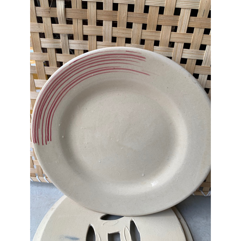 dĩa cạn viền đỏ gốm cao lanh