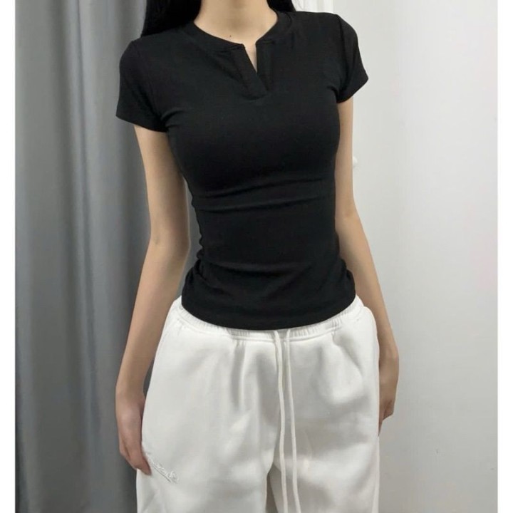 Áo thun cổ trụ tàu ôm body cotton Justdun E44 Shees.clothing_Saigon M305 | BigBuy360 - bigbuy360.vn