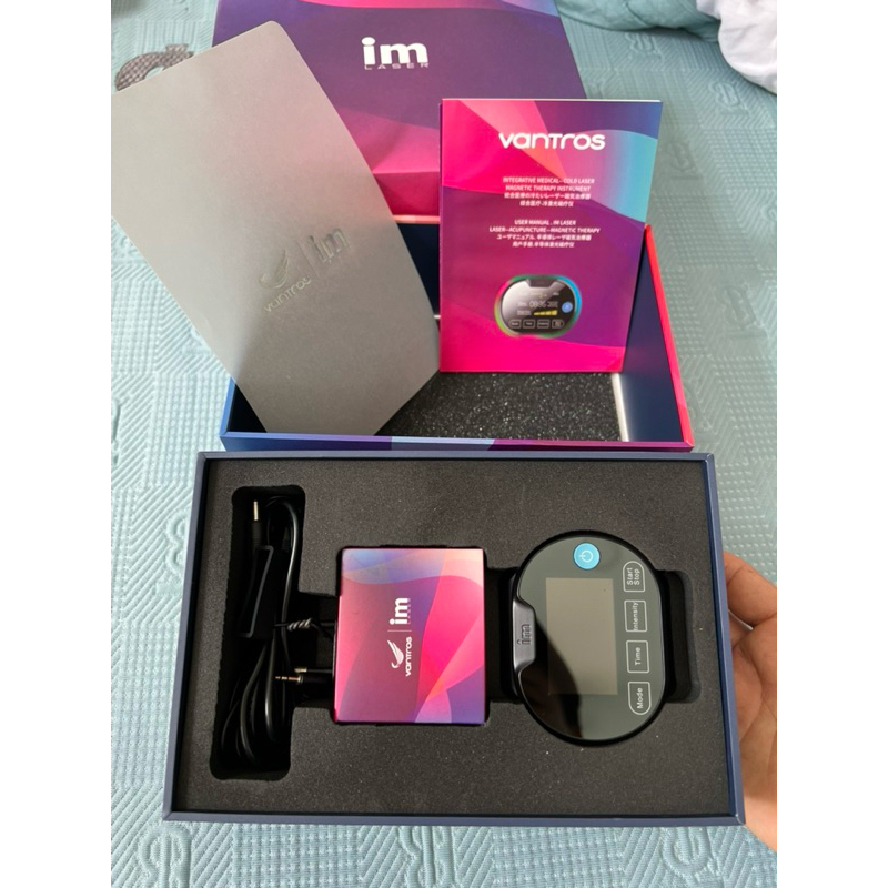 Đồng hồ châm cứu im laser Vantros Bitney -  Multi juice Bitney - liệu pháp chăm sóc sức khỏe.