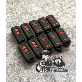 Bọc khoá vario 125_scoopy cao su 2 nút đen và xám