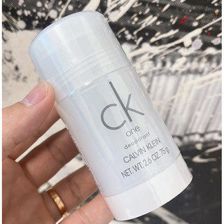 Lăn khử mùi nữ ck one 75g