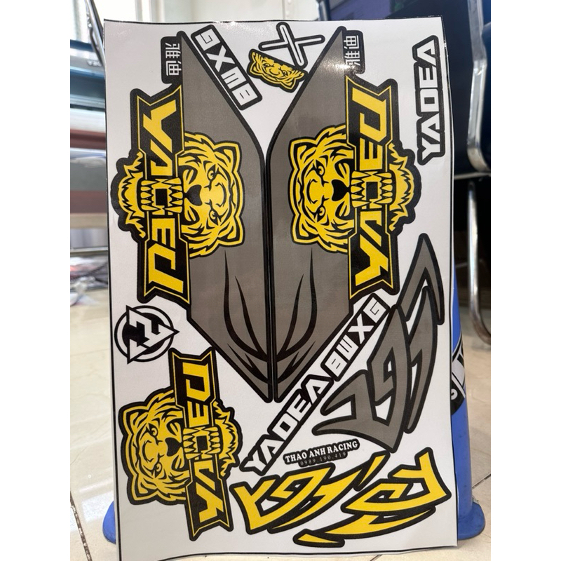 Tem hổ yadea Chuẩn Trung dán xe xmen độ chất liệu xịn 3 lớp (pkxdhd)