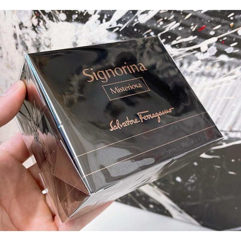 Nước hoa nữ Signorina 100ml(đen)