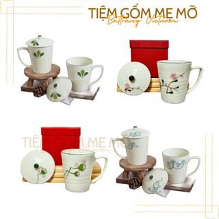 Cốc ly sứ có quai có nắp men kem hoạ tiết vẽ tay thủ công - 350ml - gốm sứ Bát Tràng