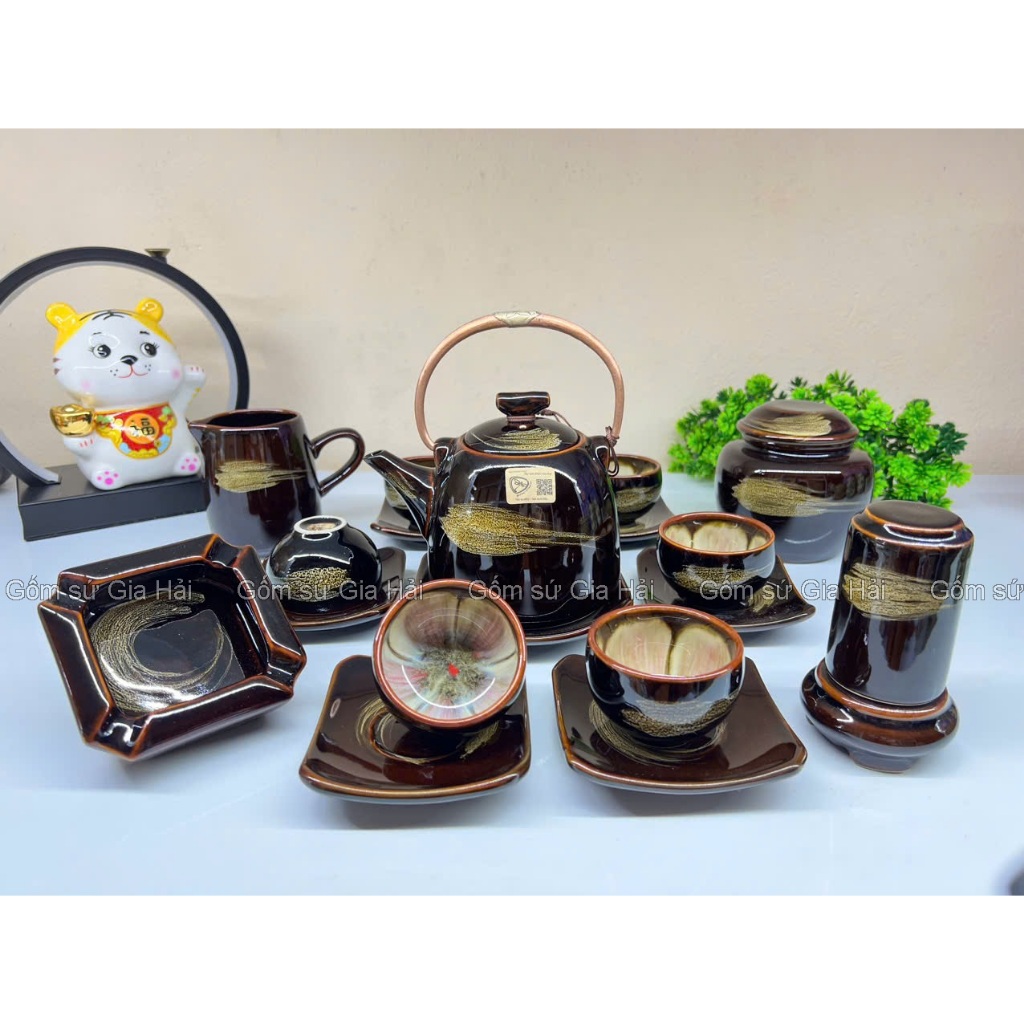 Ấm chén hỏa biến hoa lòng gốm nghệ nhân Tô Thanh Sơn